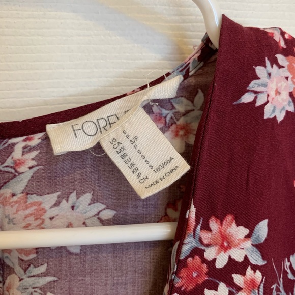 Wine Maroon Floral Romper Size S - Picture 2 of 5